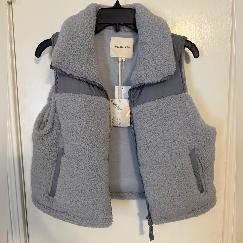 Thread & Supply Women’s Sherpa Vest